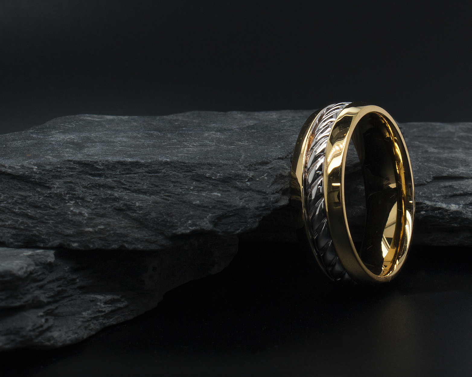 ring, two toned ring, yellow gold ring, white gold ring, polished ring, dome shaped ring, ring on white background, twisted rope inlay, textured ring, mens wedding band, womens wedding band, unisex ring, custom ring