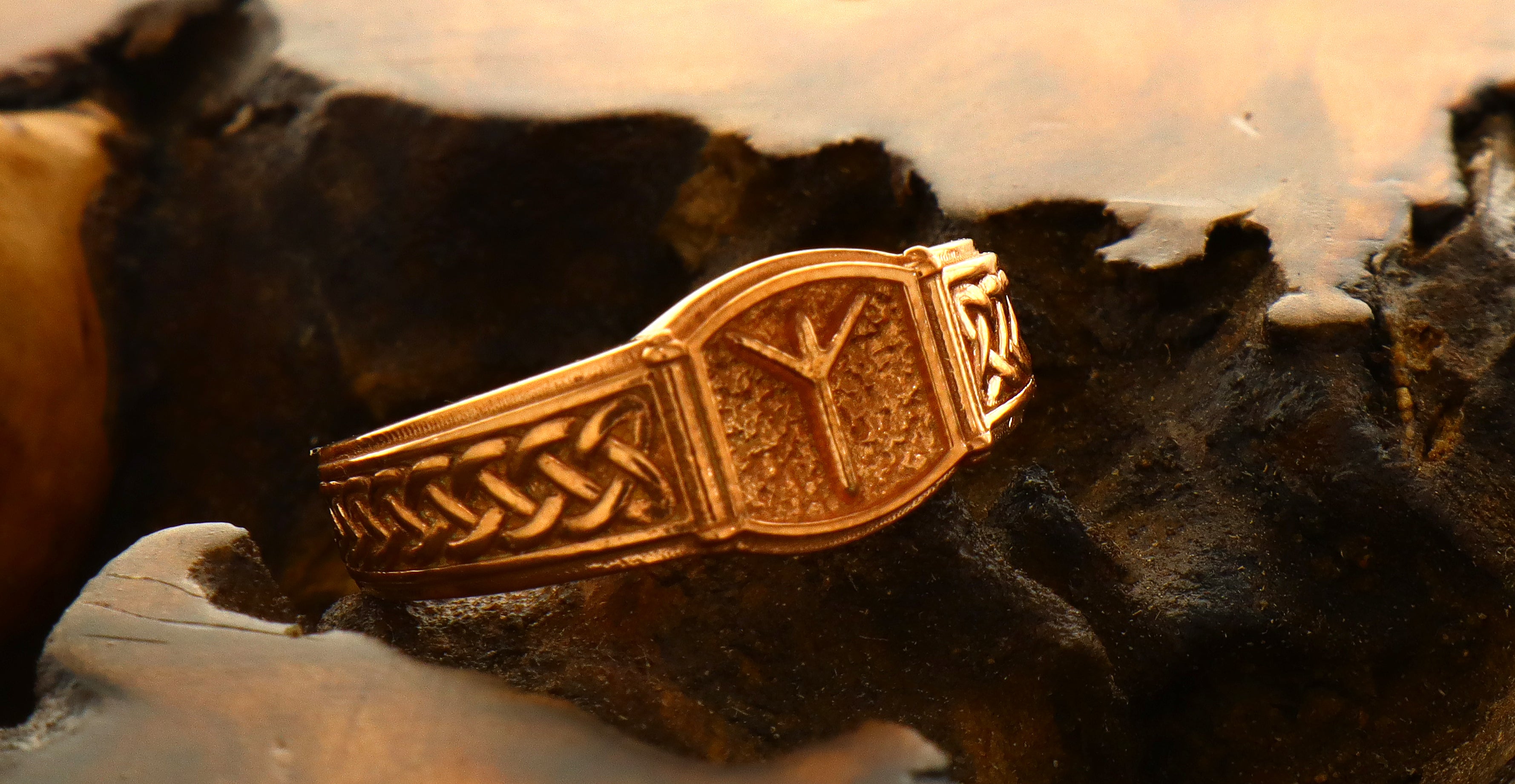 Norse Algiz Rune with Braids, 14k Solid Rose Gold Signet Ring