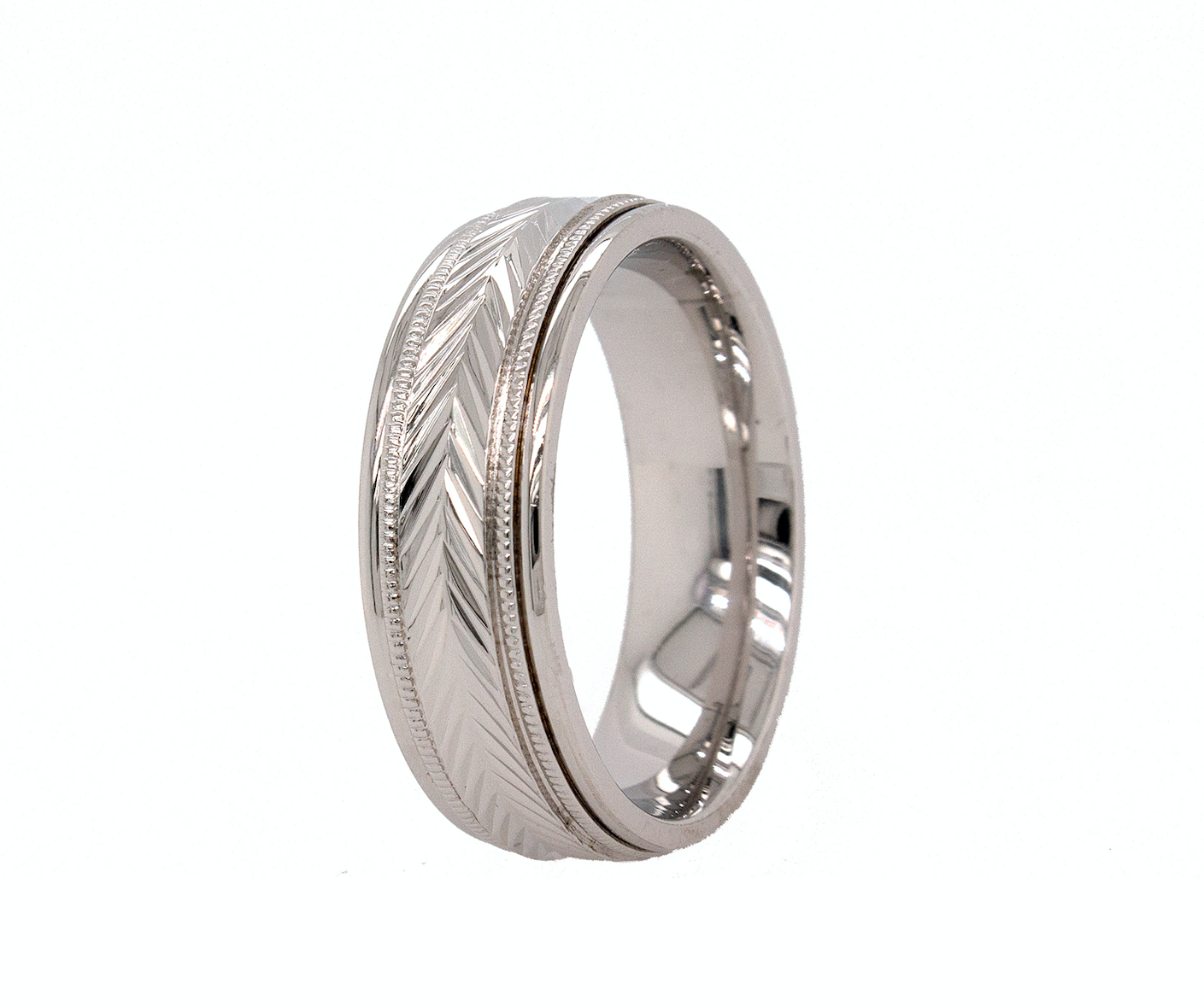 8mm, solid white gold ring, mens ring, womens ring, engraved ring, migrain engraving, v pattern, polished ring, unisex ring, wedding band, mens ring, womens ring, unisex ring, trendy rings