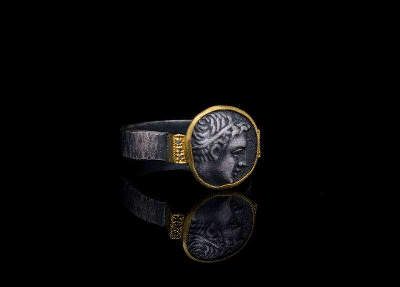 24k Gold and Silver Ring Depicting Alexander the Great with Diamonds